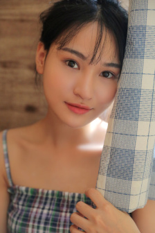 善良的秘书的秘密